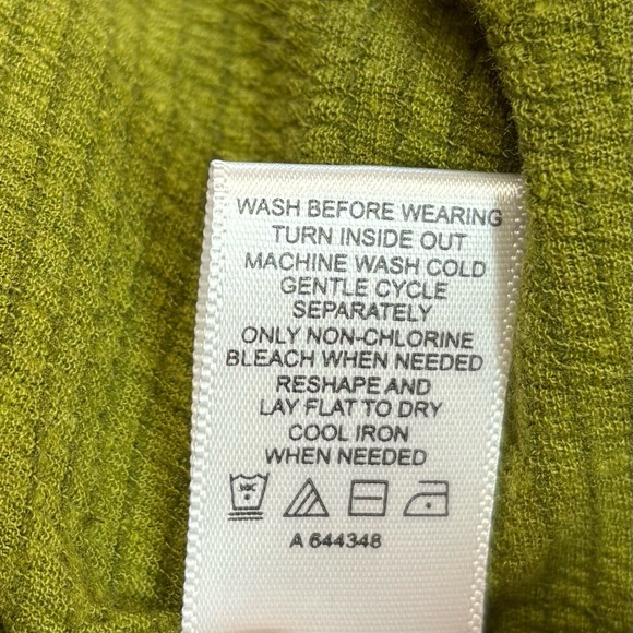 Logo Linens 3/4 Sleeve Cardigan With Crochet Lace - Picture 6 of 13